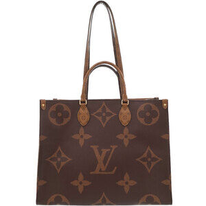 Louis Vuitton Monogram Giant On the Go Bag